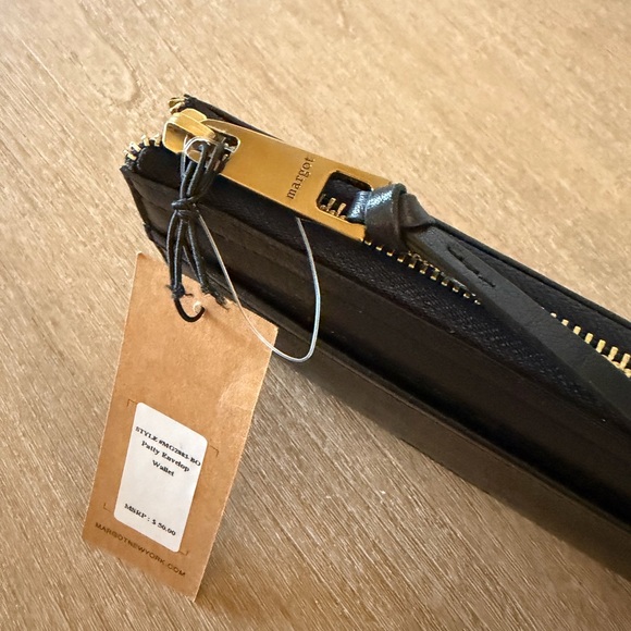 Margot Black Leather Zippered Pouch-NEW with tags - Picture 2 of 5